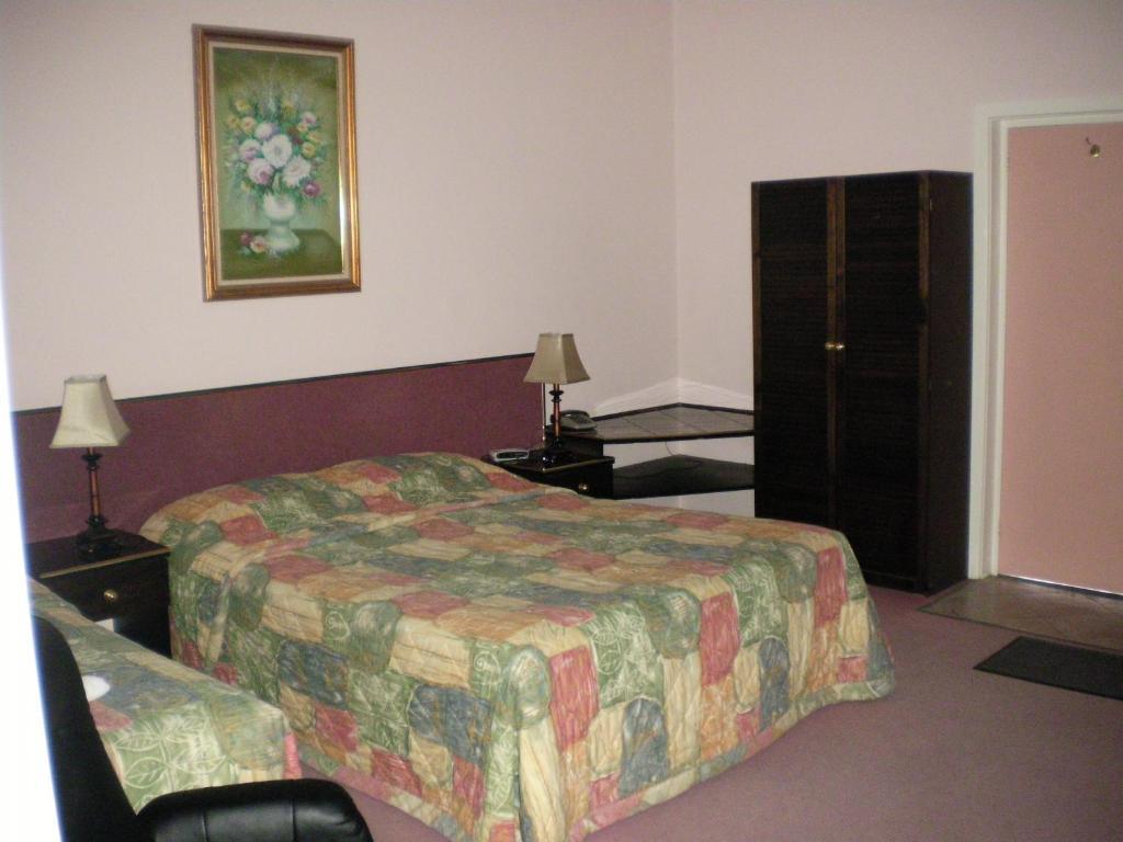 Avalon Motel Маунт Гамбиър Стая снимка