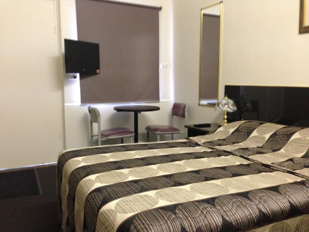 Avalon Motel Маунт Гамбиър Екстериор снимка